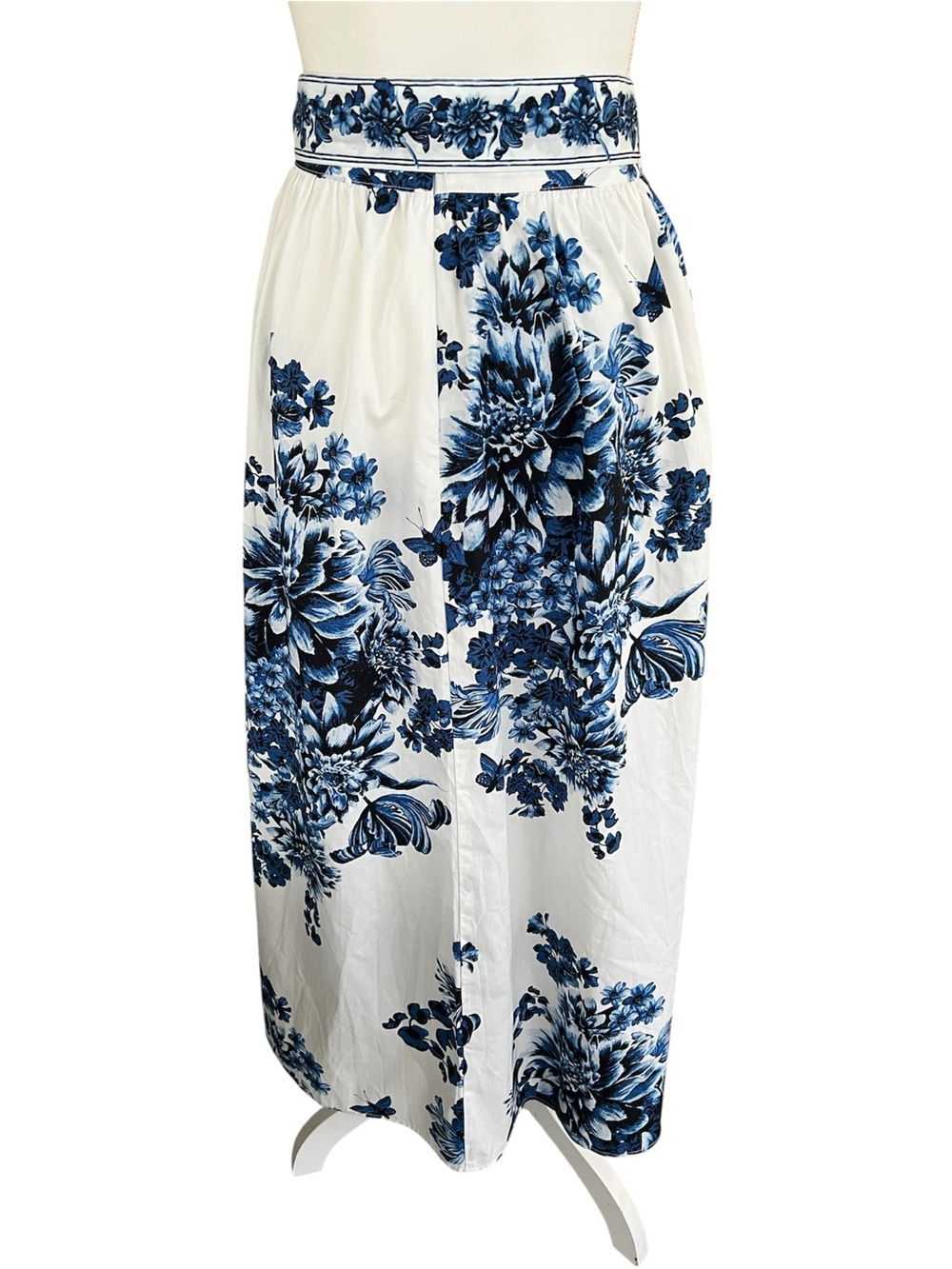 H&M Blue and White Floral Wrap Skirt - Picture 2 of 6